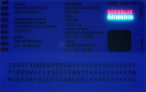 AUT-BO-02001 - 
<Verso> - UV feature