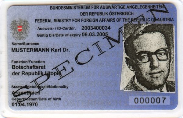 AUT-HD-01005 - 
<Recto - identity>
                