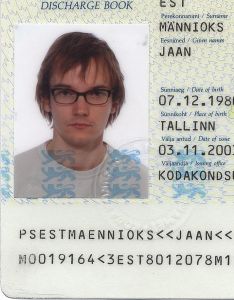 EST-IO-02001 - 
<Biodata page> - Facial image