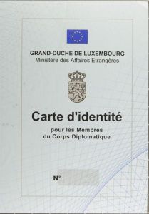 LUX-HD-02002 - 
<Verso>
                
