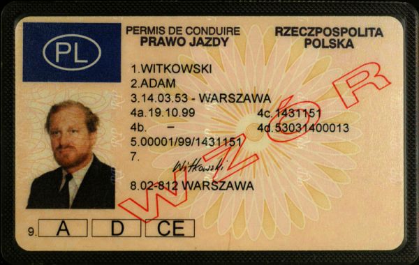 POL-FO-02001 - 
<Recto - identity>
                