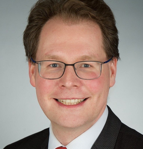 Jonathan Bauerschmidt, oikeudellinen neuvonantaja, JUR