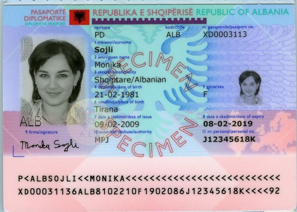 ALB-AD-02001 - 
<Kard tal-bijodata integrata - recto (identit&agrave;)>
                