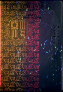 AND-AD-03001 - 
<Vnitřn&iacute; strana (strany)> - Jištěn&iacute; v UV světle