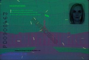 AUS-AD-05001 - 
                    <Dokumentside(r)>
                     - UV-feature
