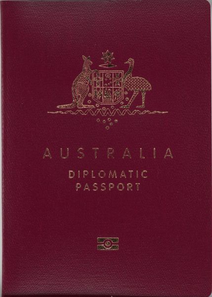 AUS-AD-06001 - 
<Qoxra &ndash; ta' quddiem, minn barra>
                