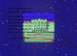 AUT-AY-01002 - 
<Recto - identit&agrave;> - Element UV