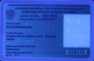 AUT-HD-02004 - 
<Recto - identit&agrave;> - Element UV