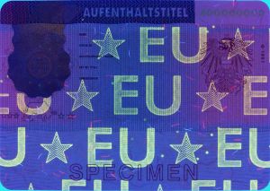 AUT-HO-02001 - 
<Předn&iacute; strana - totožnost> - Jištěn&iacute; v UV světle