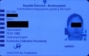 AUT-HP-02001 - 
<Recto - identit&agrave;> - Element UV