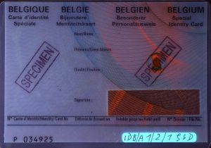 BEL-HD-01002 - 
<Předn&iacute; strana - totožnost> - Jištěn&iacute; v UV světle