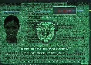 COL-AP-02001 - 
<Strana s osobn&iacute;mi &uacute;daji> - Jištěn&iacute; v UV světle