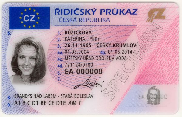 CZE-FO-02001 - 
<Předn&iacute; strana - totožnost> - Z&aacute;kladn&iacute; vrstva