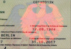 DEU-AS-03002 - 
<Ge&iuml;ntegreerde persoonsgegevenskaart - voorzijde (identiteit)> - Laminaat