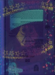 DEU-JO-02002 - 
<Integrovan&aacute; karta - zadn&iacute; strana> - Jištěn&iacute; v UV světle
