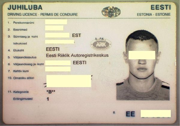 EST-FO-01003 - 
<Recto - identit&agrave;>
                