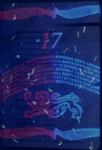 EST-IO-03001 - 
<Vnitřn&iacute; strana (strany)> - Jištěn&iacute; v UV světle