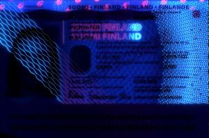 FIN-AS-07001 - 
<Kard tal-bijodata integrata - recto (identit&agrave;)> - Element UV