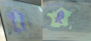 FRA-AD-02002 - 
<Page des donn&eacute;es biographiques> - Film de s&eacute;curit&eacute;