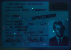 FRA-HO-01002 - 
<Forside - identitet> - UV-feature