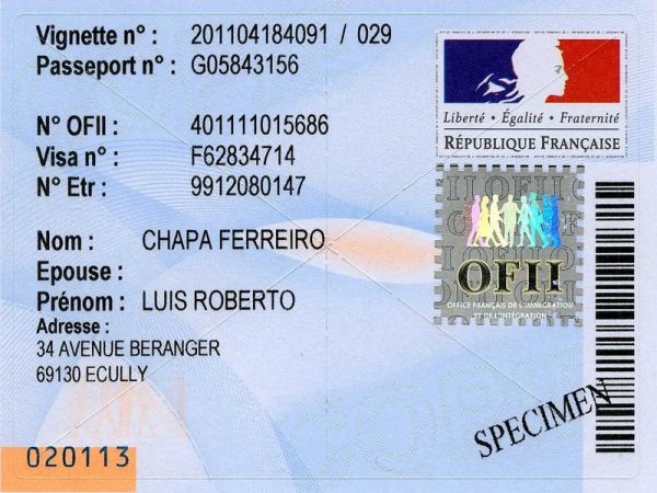 FRA-HO-10002 - 
<Recto &ndash; identit&agrave;>
                