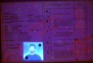GRC-FO-02001 - 
<Forside - identitet> - UV-feature