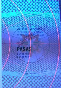 LTU-AO-02002 - 
<Integrovan&aacute; karta - zadn&iacute; strana> - Jištěn&iacute; v UV světle