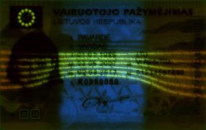 LTU-FO-02004 - 
<Předn&iacute; strana - totožnost> - Jištěn&iacute; v UV světle