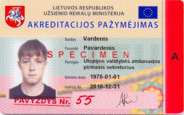 LTU-HD-02001 - 
<Recto &ndash; identit&agrave;>
                