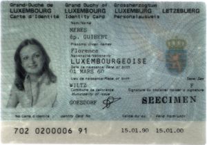 LUX-BO-01001 - 
<Předn&iacute; strana - totožnost> - Vodoznak