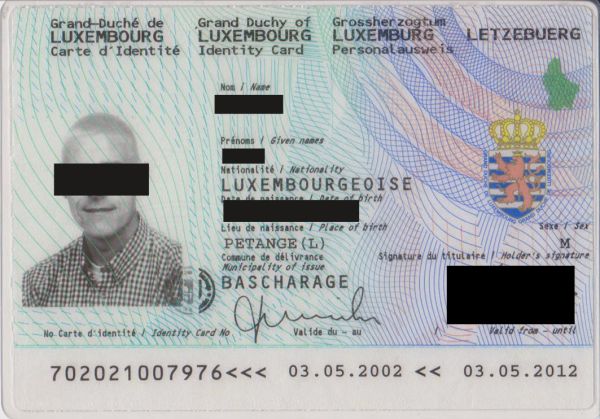 LUX-BO-02001 - 
<Předn&iacute; strana - totožnost> - Z&aacute;kladn&iacute; vrstva