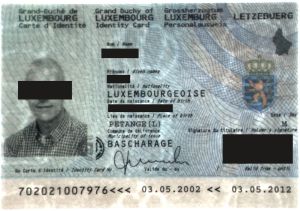 LUX-BO-02001 - 
<Recto - identit&agrave;> - Marka tal-ilma