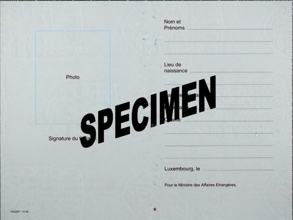 LUX-HD-03002 - 
<Recto - identit&agrave;> - Sottostrat