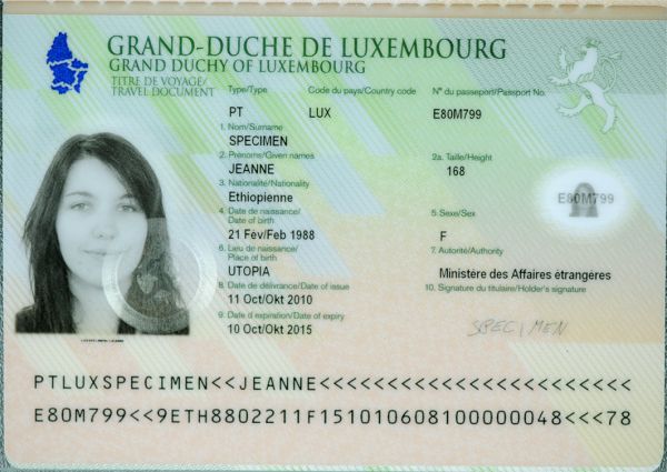LUX-JO-01002 - 
<Kard tal-bijodata integrata - recto (identit&agrave;)>
                
