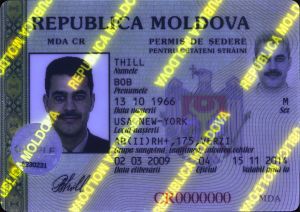 MDA-HO-01001 - 
<Předn&iacute; strana - totožnost> - Jištěn&iacute; v UV světle