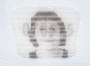 NOR-AD-04001 - 
<Kard tal-bijodata integrata - recto (identit&agrave;)> - OVD - element ottikament varjabbli