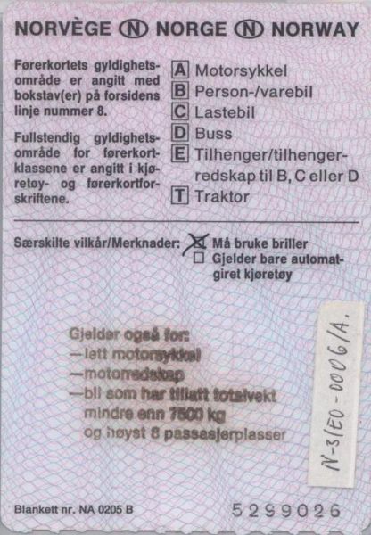 NOR-FO-03001 - 
<Zadn&iacute; strana >
                