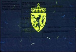 NOR-IO-01001 - 
<Strana s osobn&iacute;mi &uacute;daji> - Jištěn&iacute; v UV světle