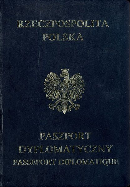 POL-AD-01001 - 
<Desky>
                