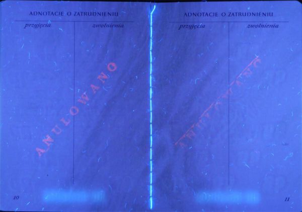 POL-BO-01001 - 
<Vnitřn&iacute; strana (strany)> - Jištěn&iacute; v UV světle