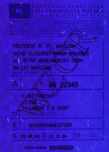 POL-GO-02001 - 
<Předn&iacute; strana - totožnost> - Jištěn&iacute; v UV světle