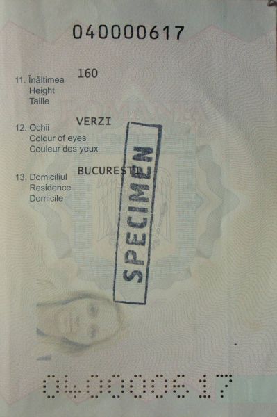 ROU-AO-02001 - 
<Vnitřn&iacute; strana (strany)>
                
