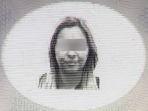 ROU-AO-02001 - 
<Integrovan&aacute; karta s osobn&iacute;mi &uacute;daji - předn&iacute; strana (totožnost)> - OVD - opticky proměnliv&yacute; prvek