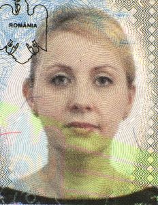 ROU-AP-02001 - 
<Pagină cu date de identificare> - Imagine facială