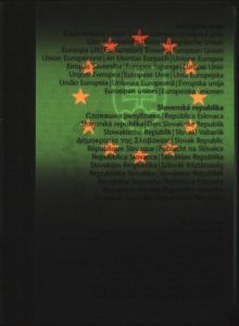 SVK-AS-03001 - 
<Integrovan&aacute; karta - zadn&iacute; strana> - Jištěn&iacute; v UV světle