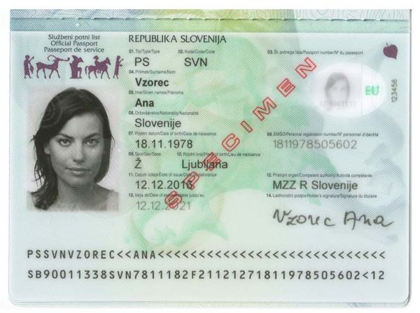 SVN-AS-01005 - 
<Zintegrowana karta personalizacyjna - awers (dane personalne)>
                