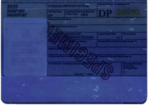 SWE-AD-01001 - 
<Strana s osobn&iacute;mi &uacute;daji> - Jištěn&iacute; v UV světle
