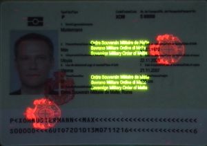 XOM-AS-02001 - 
<Biodata page> - UV feature
